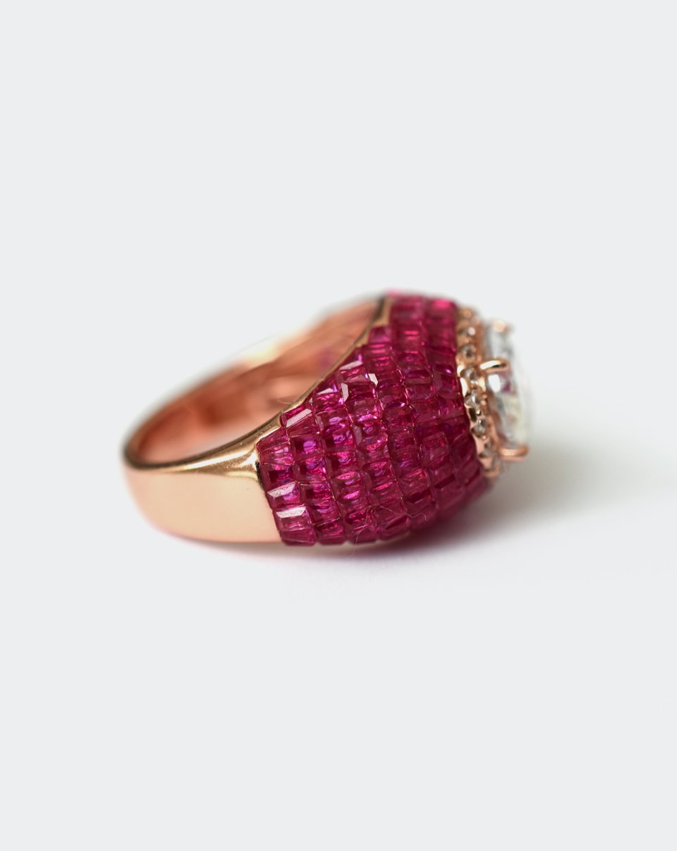 A Red Carpet Ring-6311